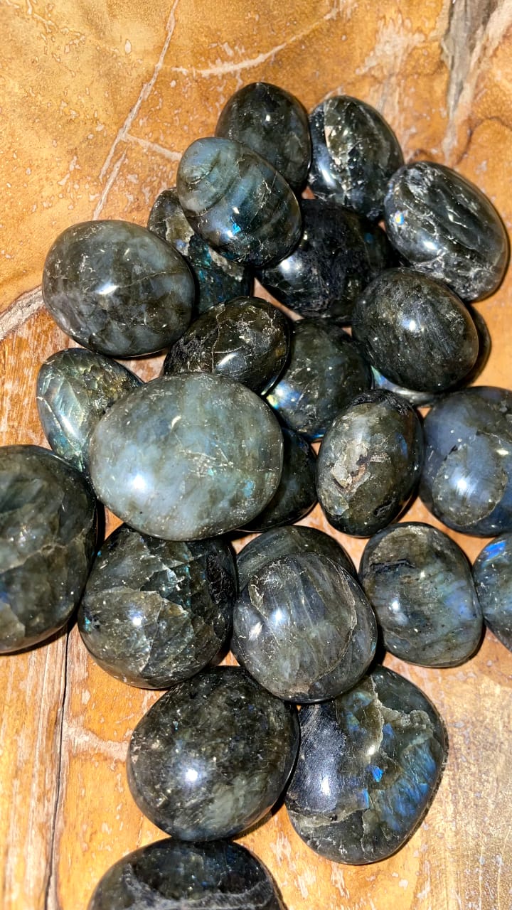 LABRADORITE