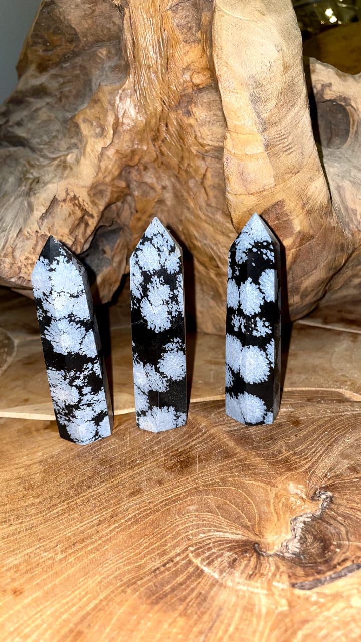 SNOW FLAKE OBSIDIAN