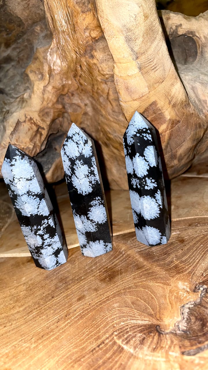 SNOW FLAKE OBSIDIAN