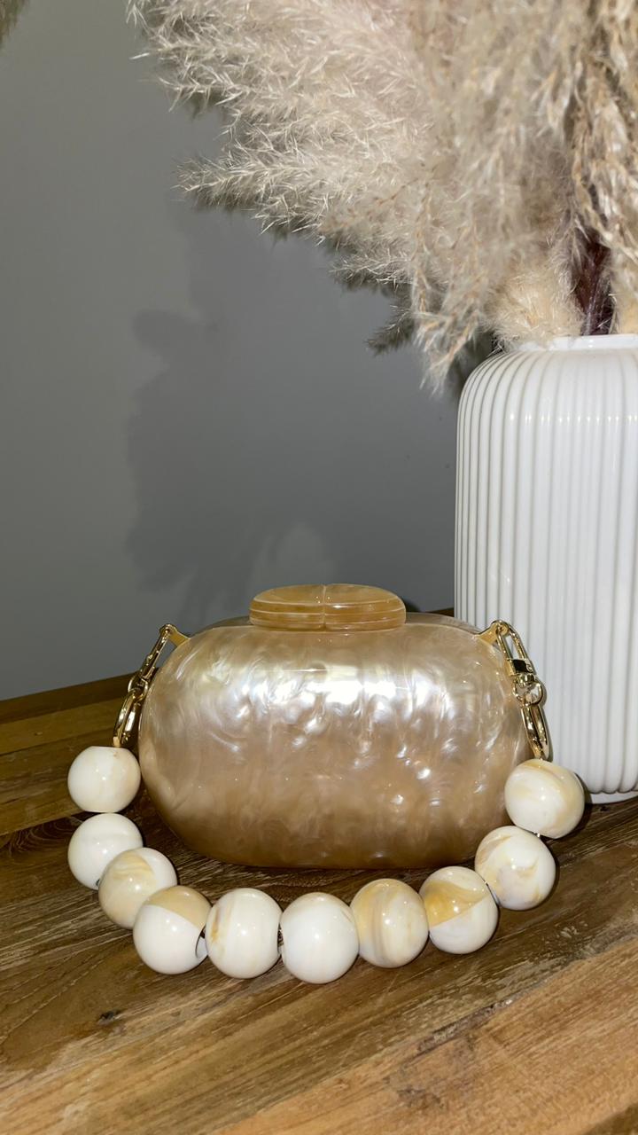 PEARL OVAL SHAPE ACRYLIC PURSE