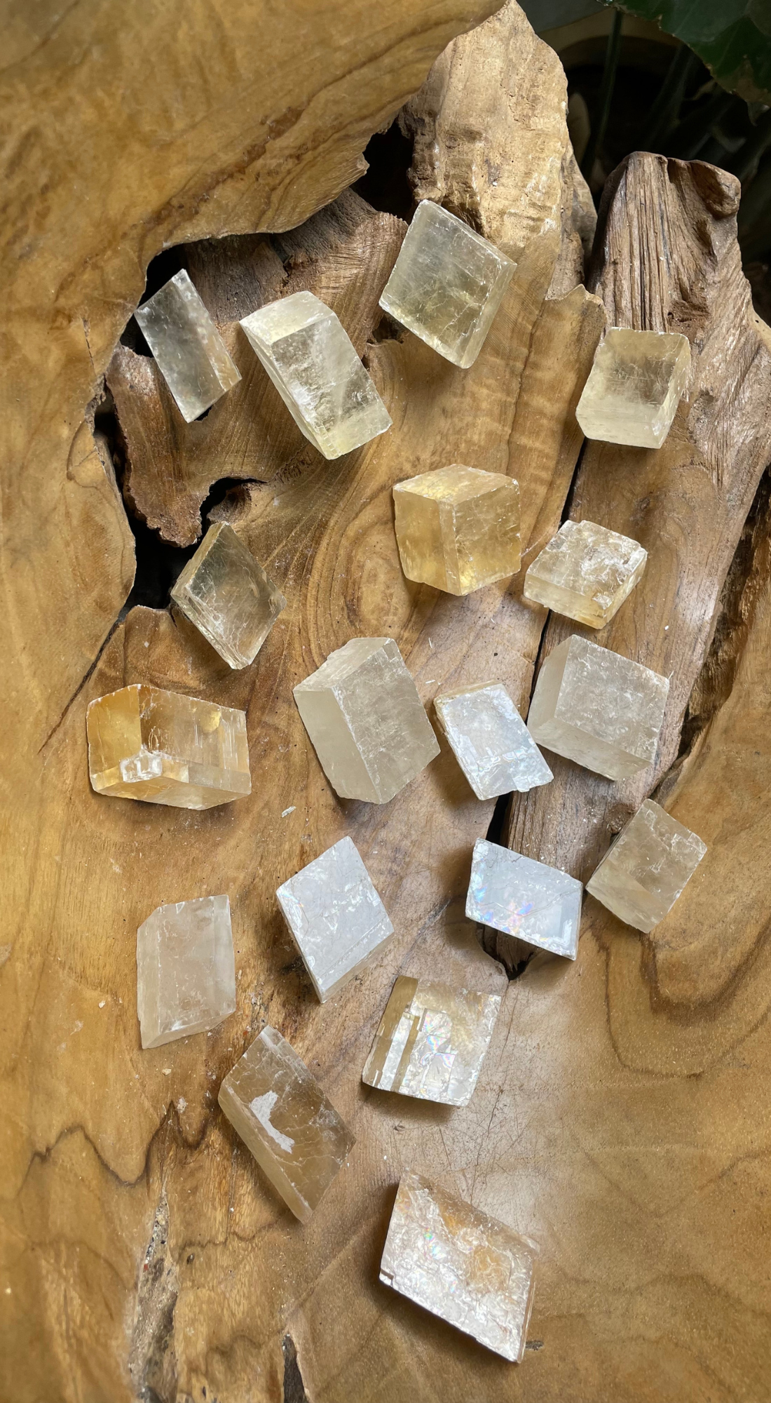 ICLAND SPAR CALCITE