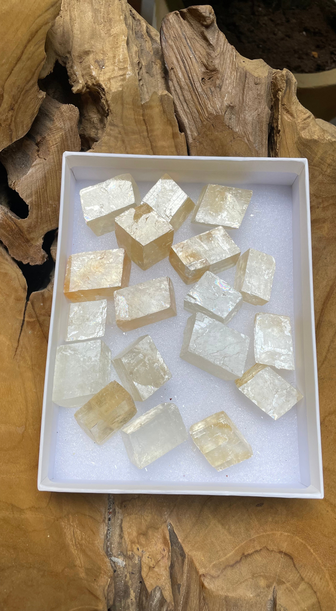 ICLAND SPAR CALCITE