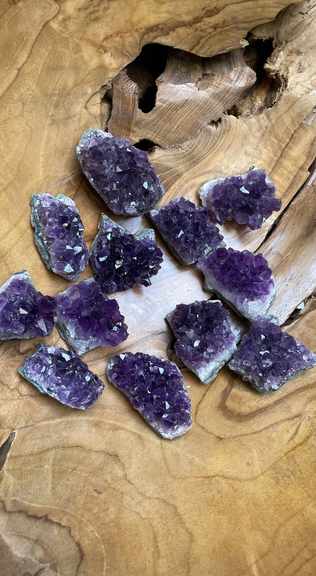 ORNATE PURPLE LARGE AMETHYST