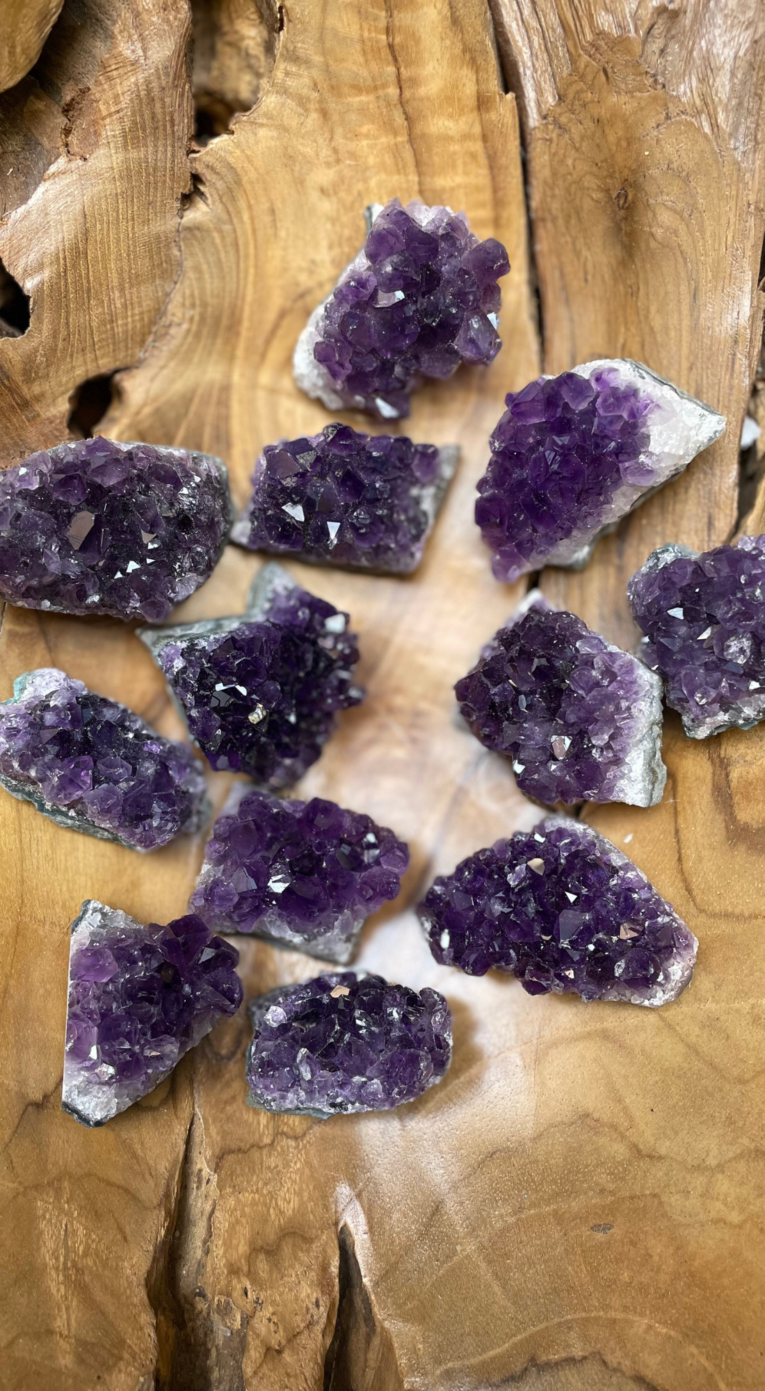 ORNATE PURPLE LARGE AMETHYST