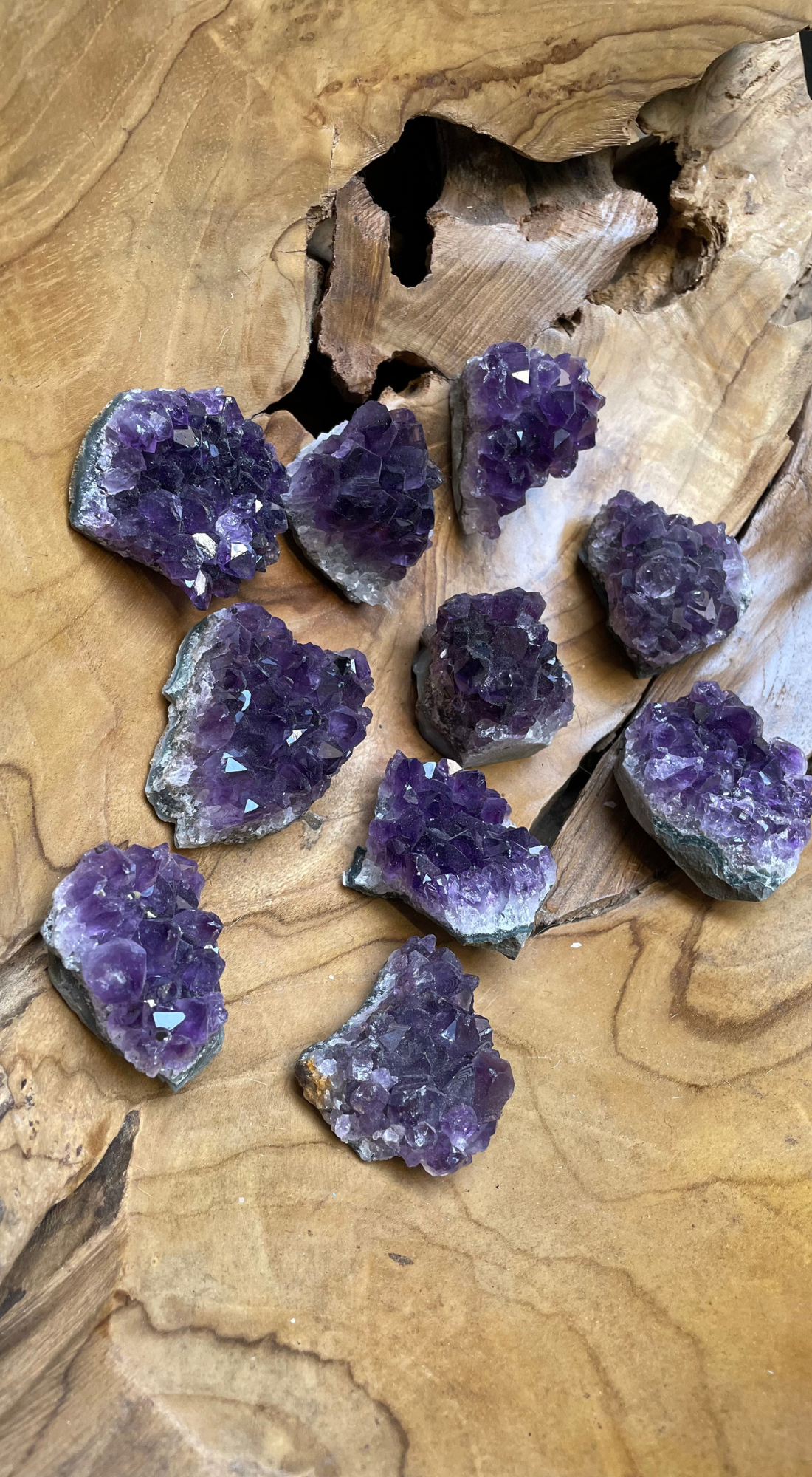 ORNATE PURPLE & WHITE LARGE AMETHYST