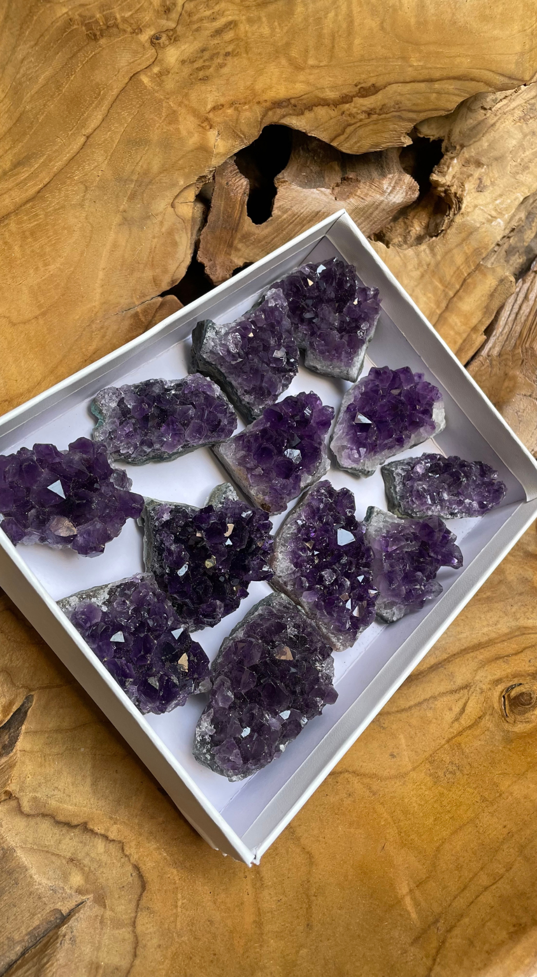 ORNATE PURPLE LARGE AMETHYST