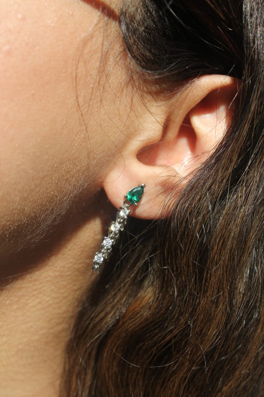 GREEN & WHITE GEMSTONE DROP EARRINGS