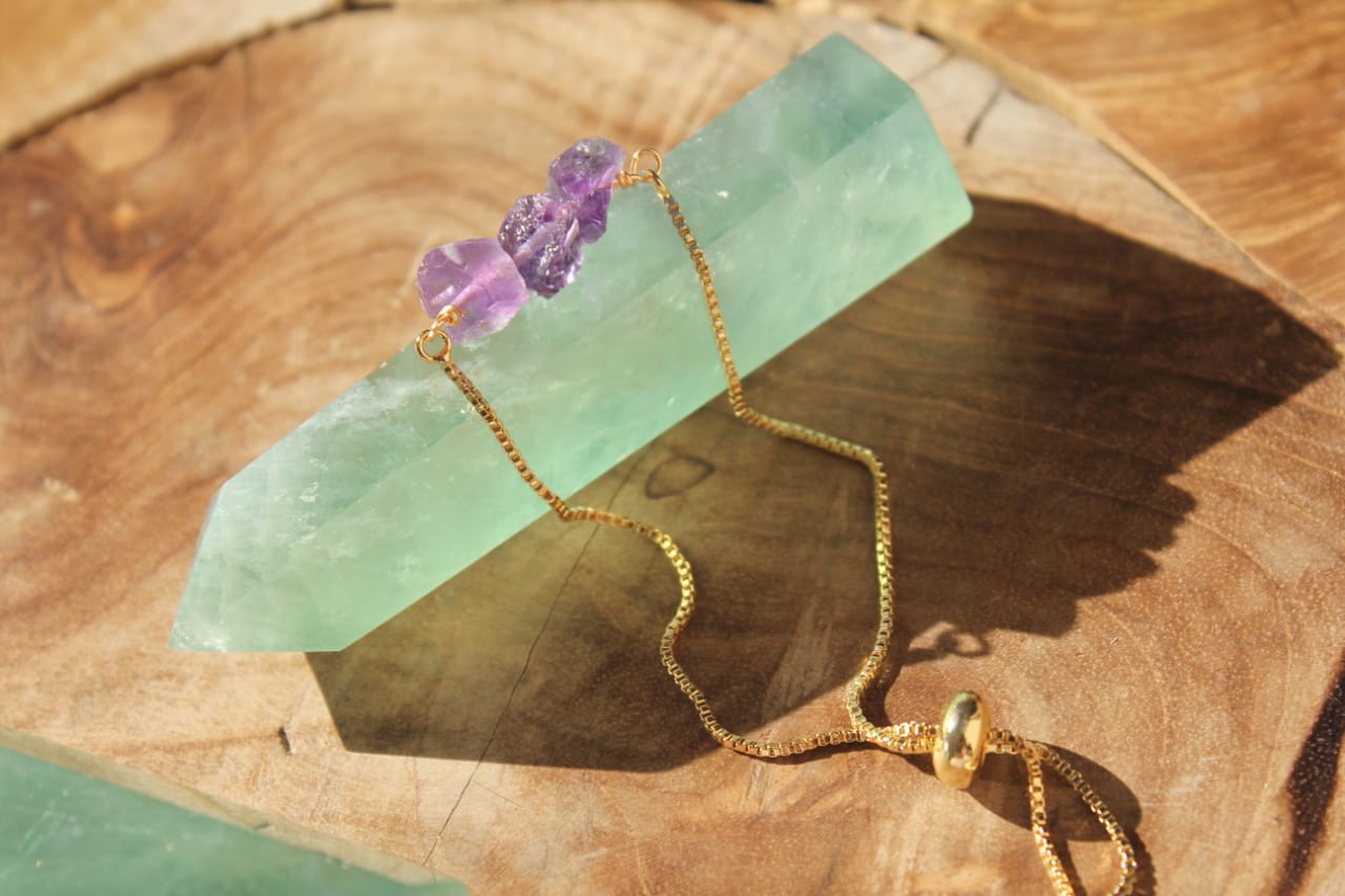 PURPLE STONES GOLD BRACELET