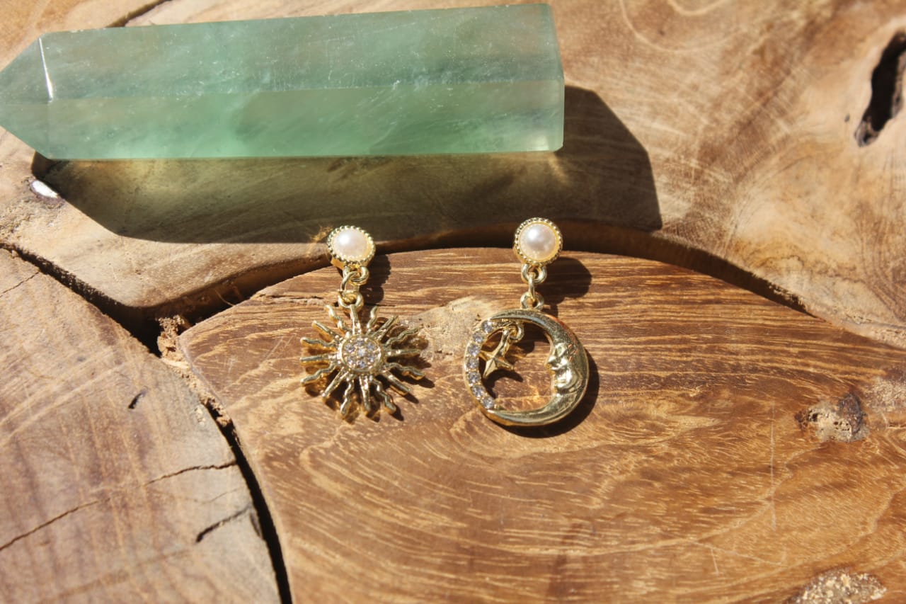 SUN & HOOP GOLD EARRING