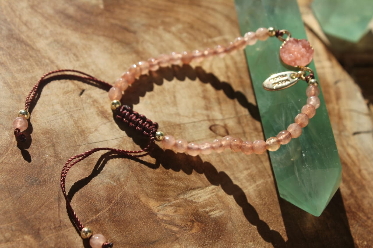 ROSE STONES BRACELET