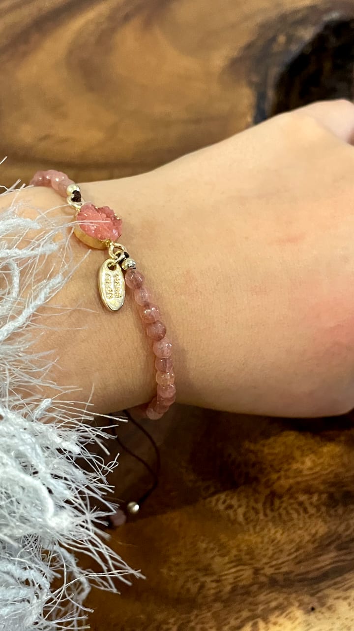 ROSE STONES BRACELET