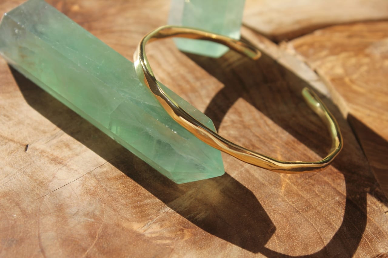 HAND ENGRAVED CUFF GOLD BRACELET