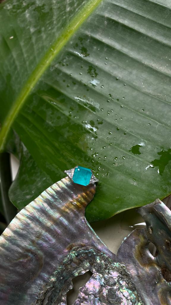 BLUE DIAMOND SILVER RING