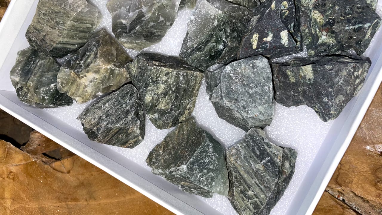 LARGE YOOPRLITE STONES