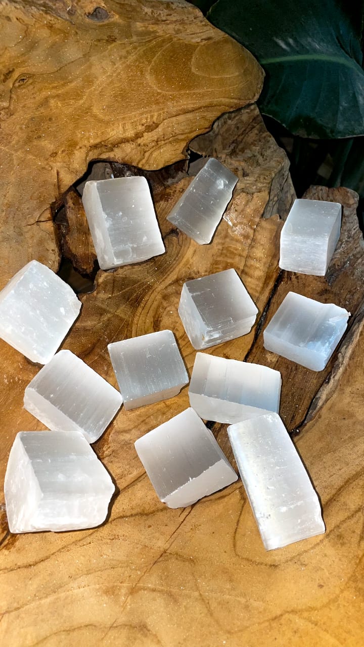 LARGE SELENITE