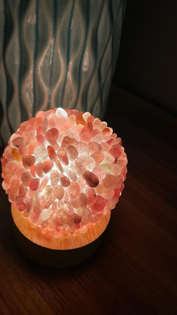 STRAWBERRY CRYSTAL LAMP