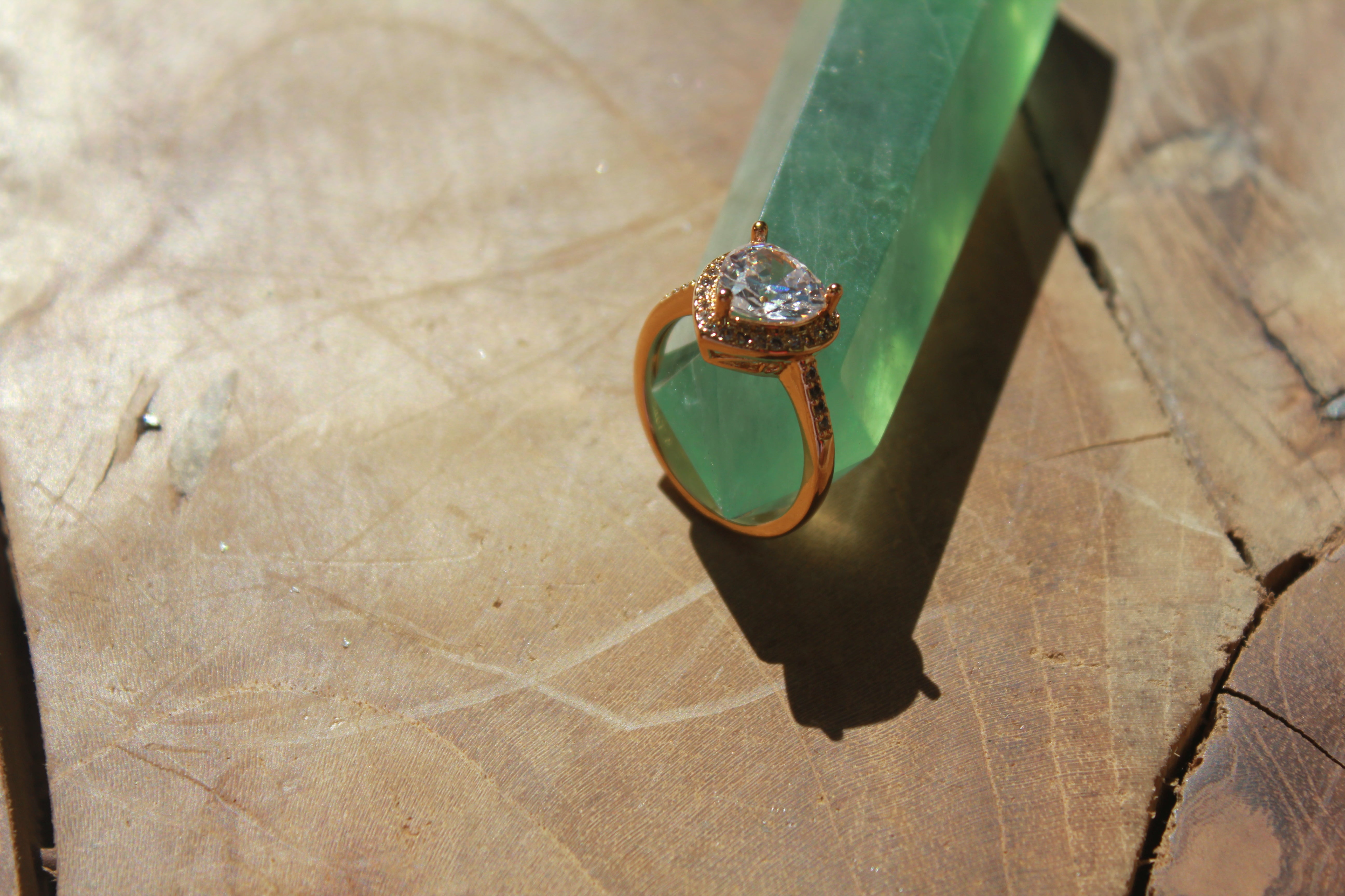 DIAMOND HEART RING