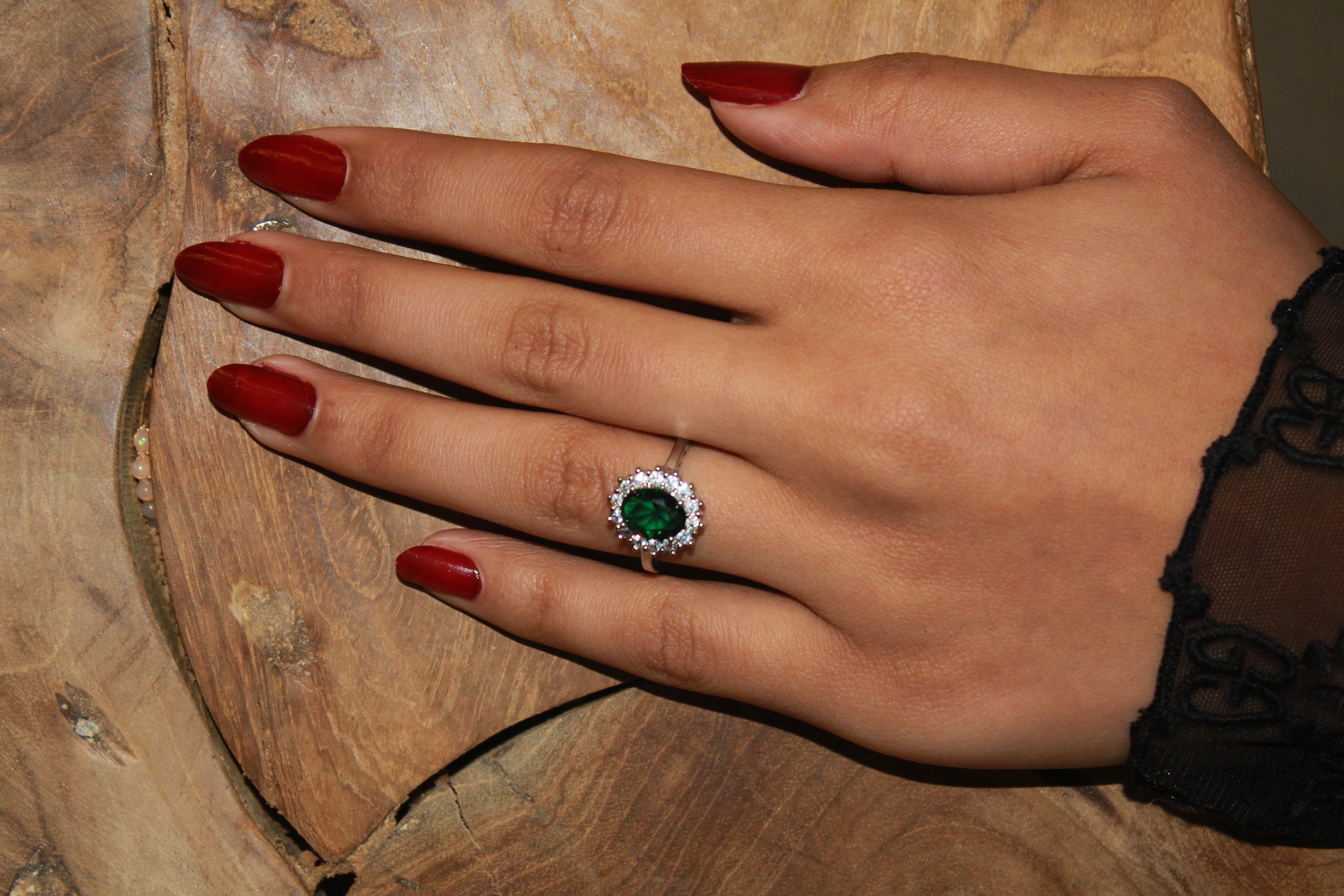 GREEN DIAMOND SILVER RING