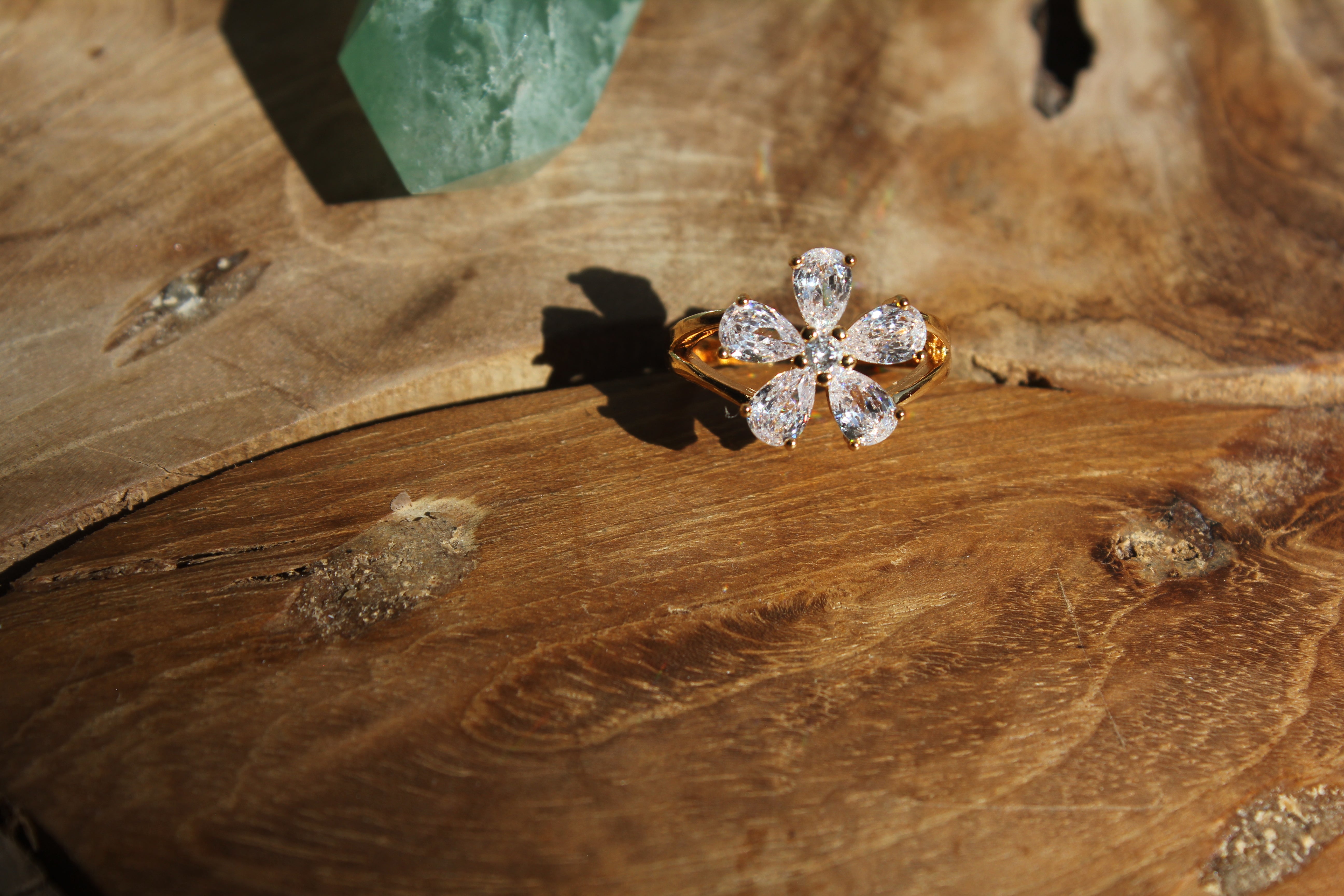 APRICOT FLOWER RING