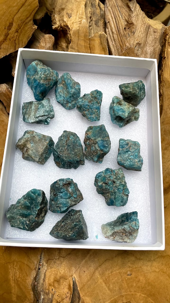 LARGE  BLUE APATITE