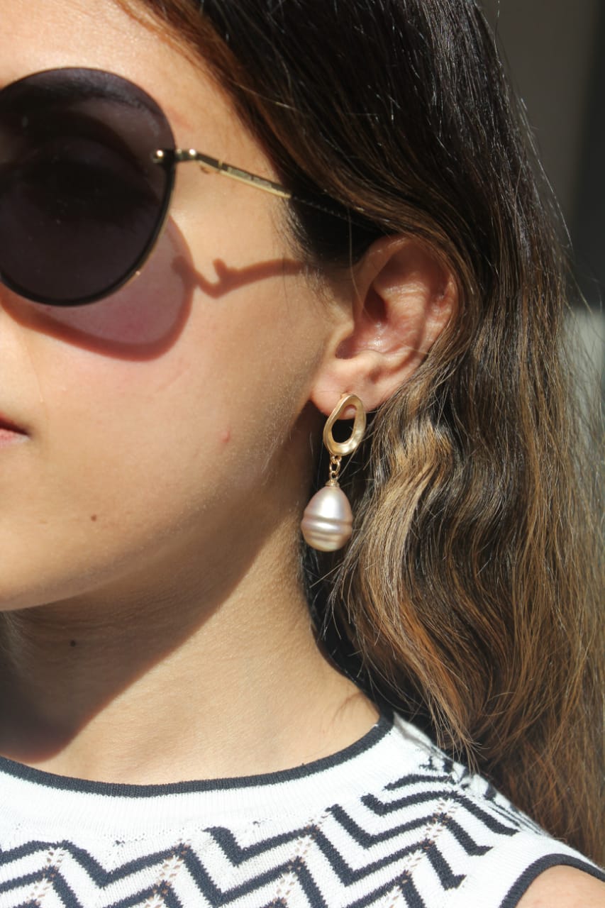 PEARL DROP EARRINGS