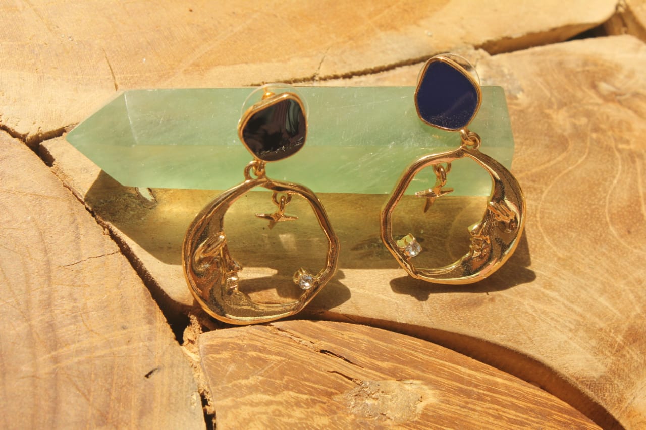 MOON & SUN CIRCLE GOLD EARRINGS