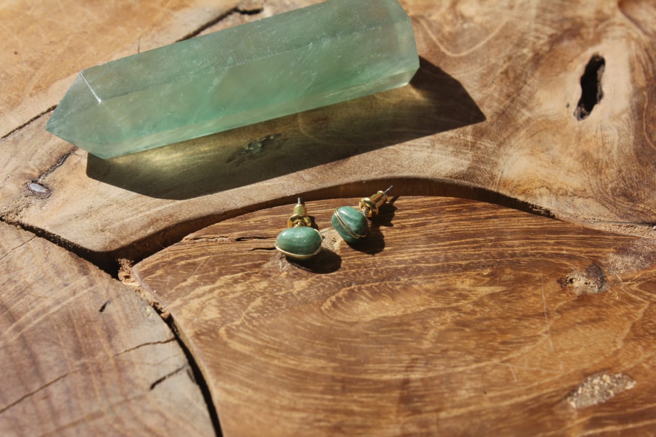 GREEN GEMSTONE EARRINGS