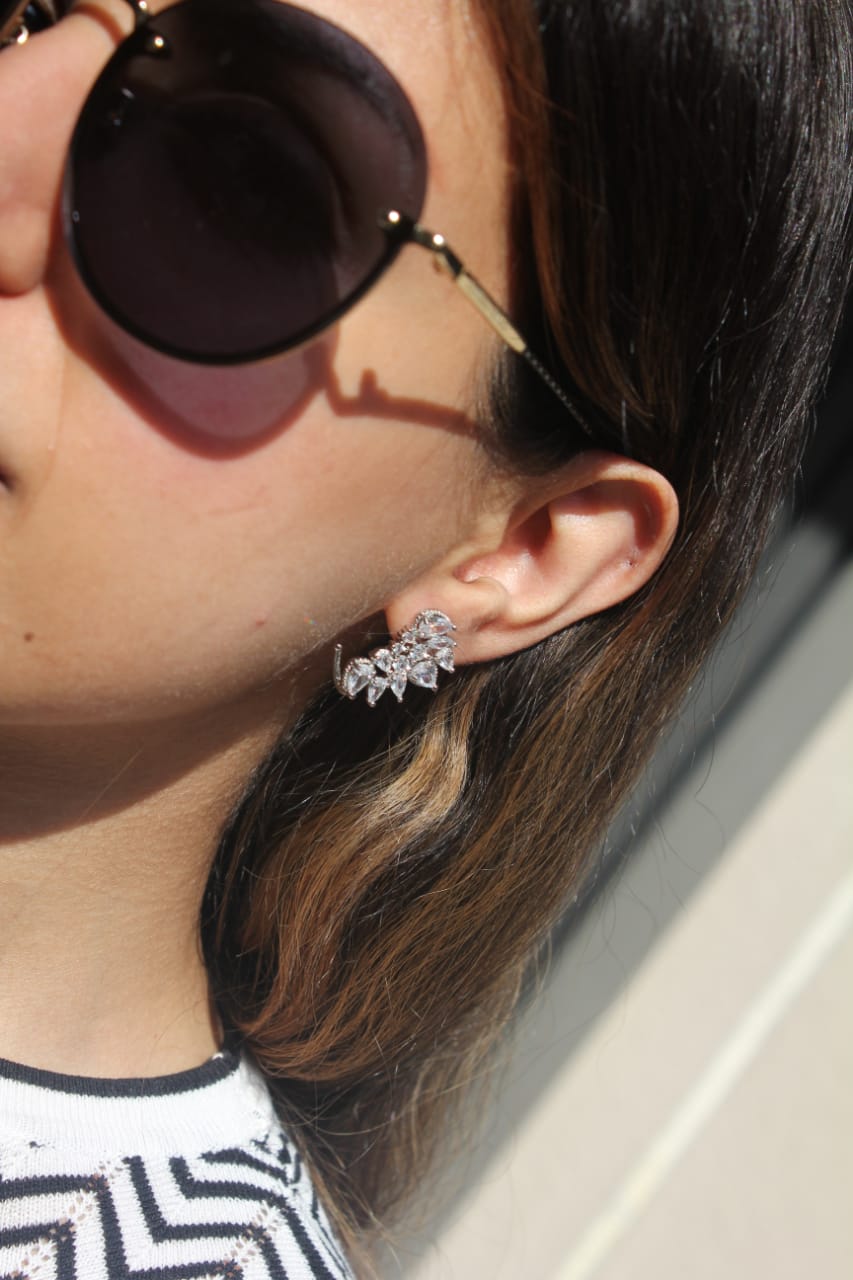 HORIZON STUDS EARRINGS