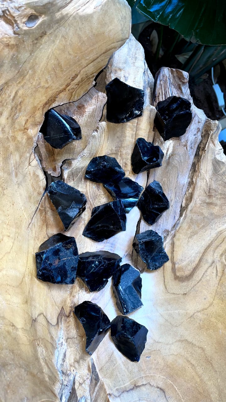 LARGE BLACK OBSIDIAN