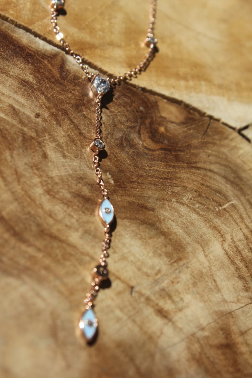 TEARDROP DIAMOND GOLD NECKLACE